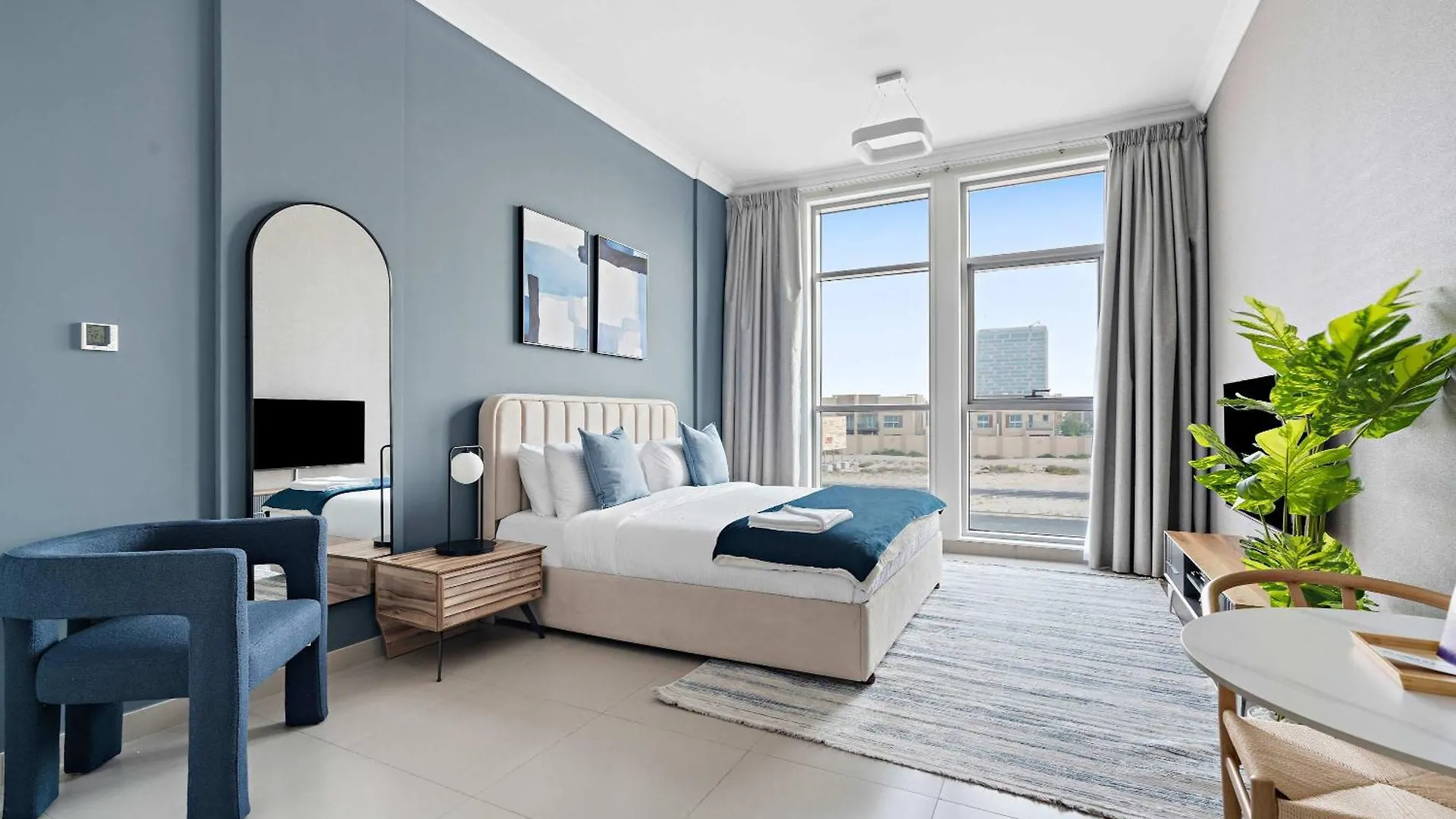 Silkhaus New Studio In Art Gardens Pool Access Dubai Apartment